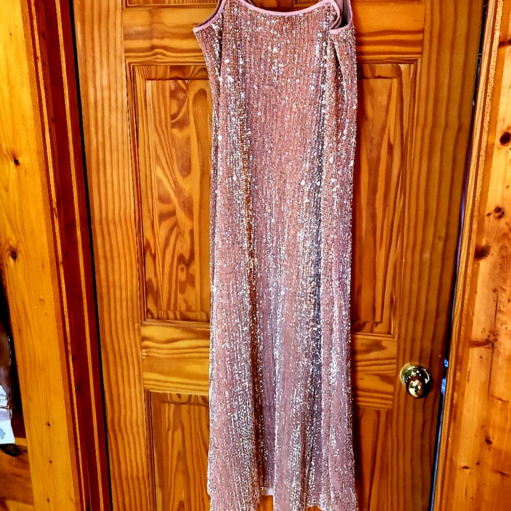 1.State Rose Gold Strappy Sequin Maxi Dress M